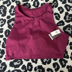 XL Gap Maroon Active Crop